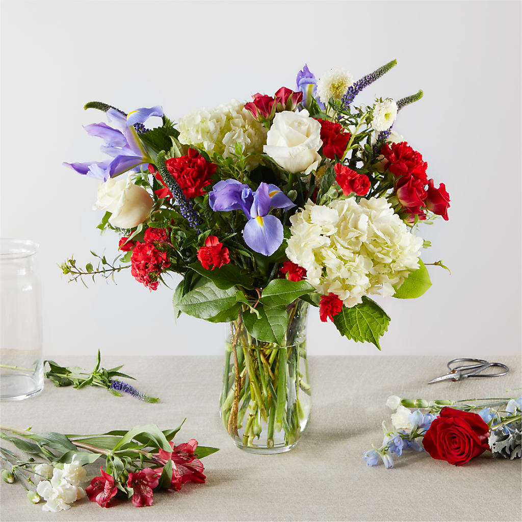 Star Spangled - A Florist Original – ANDREW'S FLOWERS, Beaverton OR