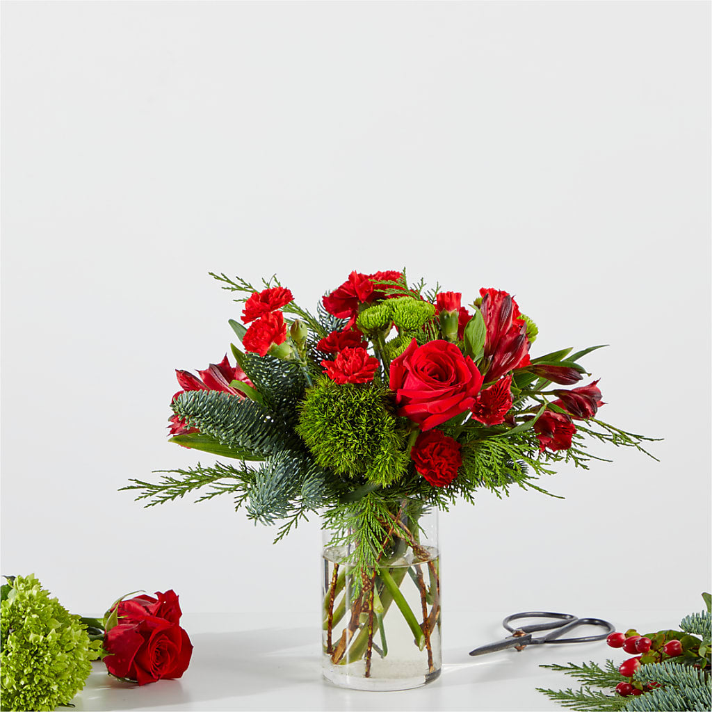 Merry Moment Bouquet – A Florist Original – ANDREW'S FLOWERS, Beaverton OR