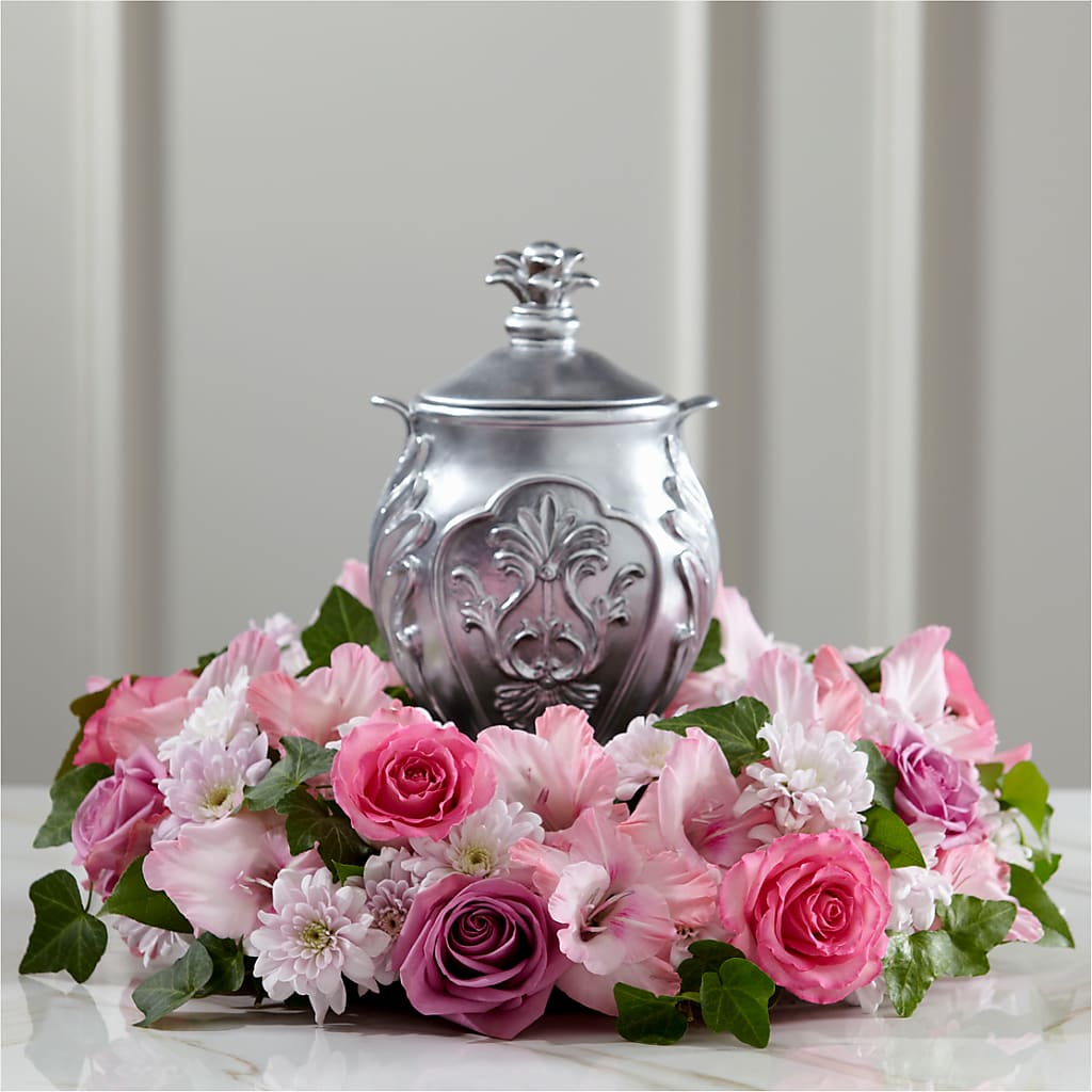 Glorious Tribute Arrangement – ANDREW'S FLOWERS, Beaverton OR