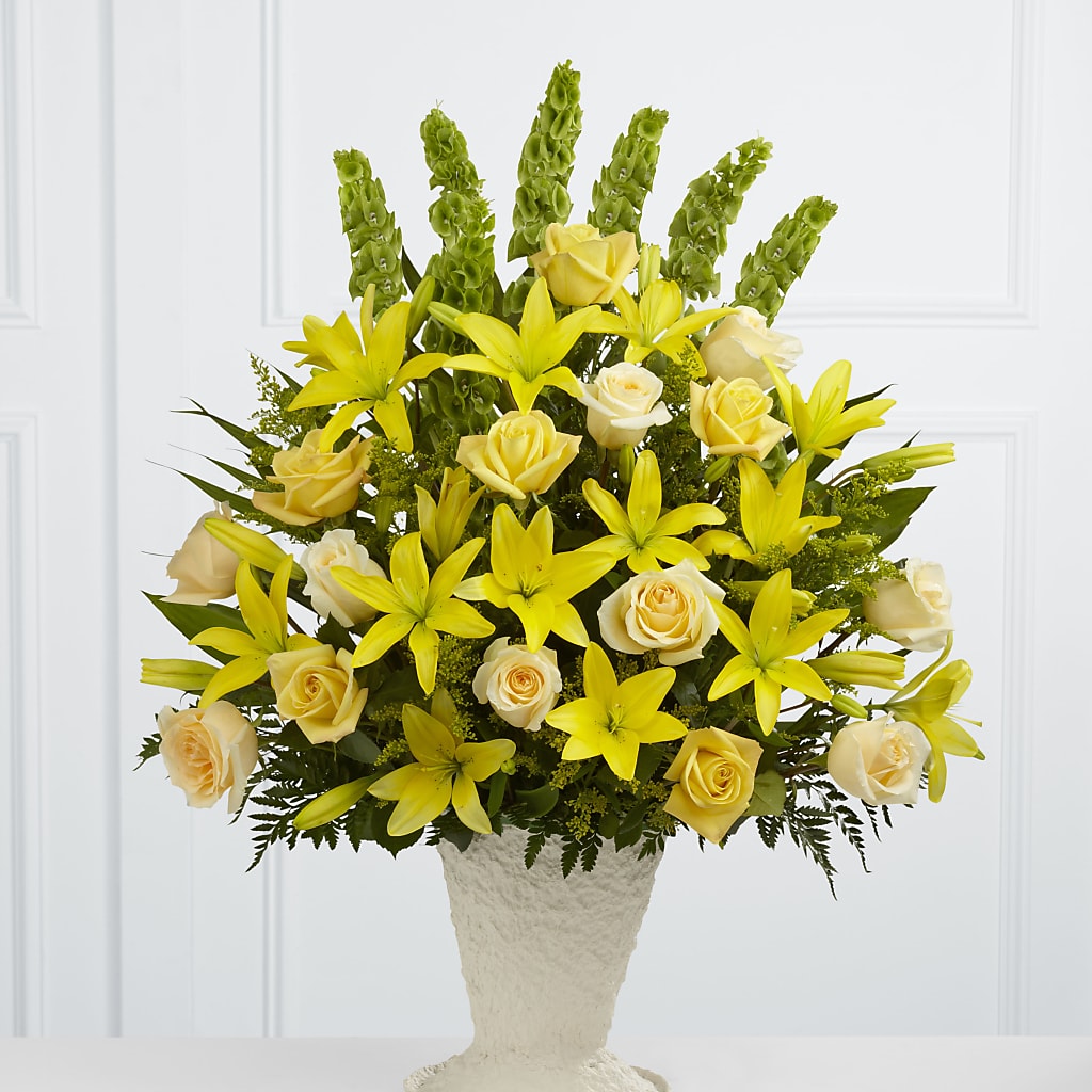 Golden Memories Arrangement – ANDREW'S FLOWERS, Beaverton OR
