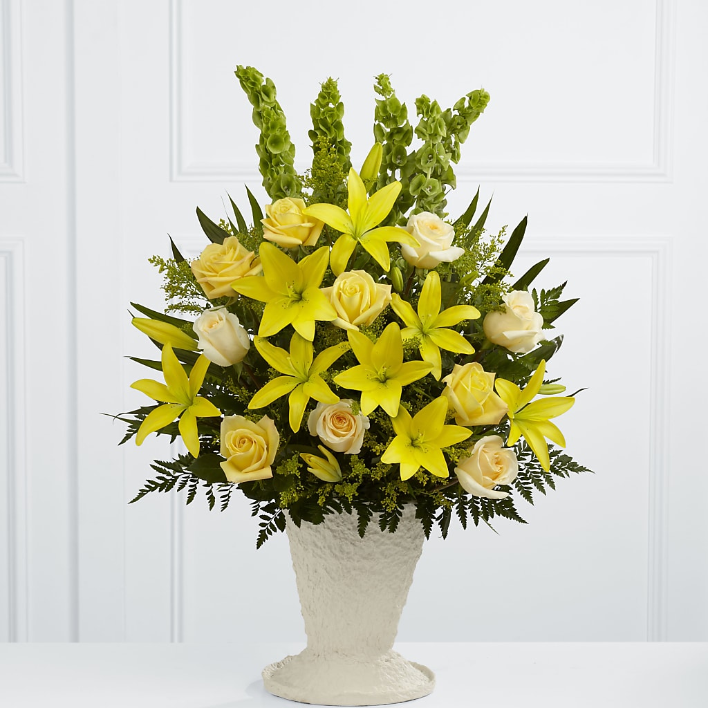 Golden Memories Arrangement – ANDREW'S FLOWERS, Beaverton OR