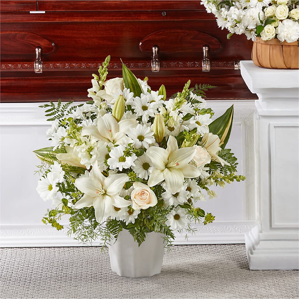 Thoughts of Tranquility Floor Basket – ANDREW'S FLOWERS, Beaverton OR