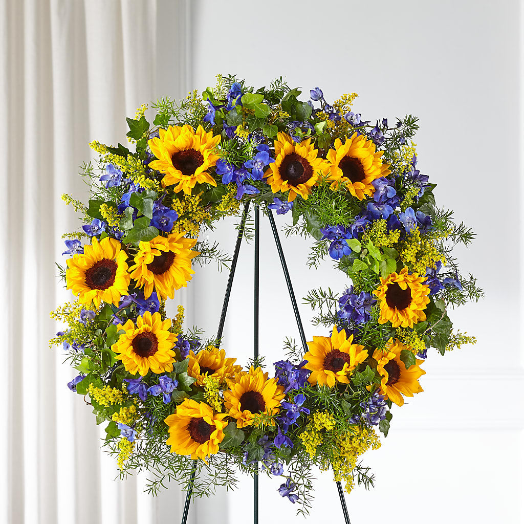Bright Rays Wreath – ANDREW'S FLOWERS, Beaverton OR
