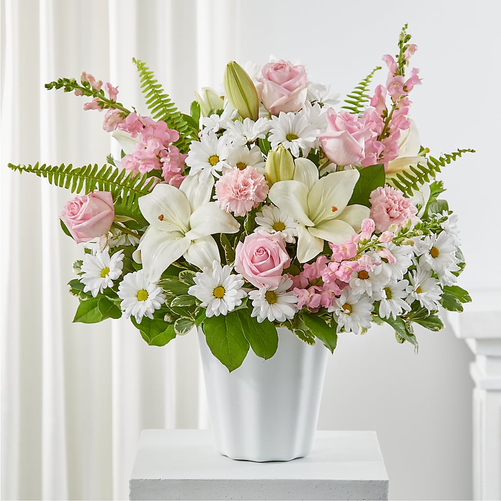 Soft Touch Tabletop Basket – ANDREW'S FLOWERS, Beaverton OR