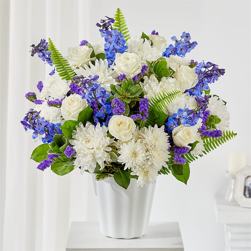 Hold Dear Tabletop Basket – ANDREW'S FLOWERS, Beaverton OR