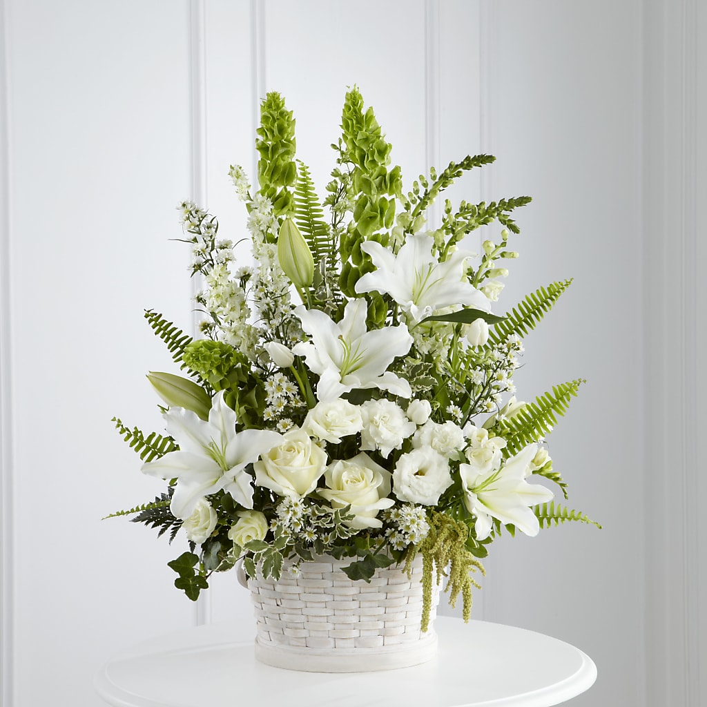 In Our Thoughts Arrangement – ANDREW'S FLOWERS, Beaverton OR
