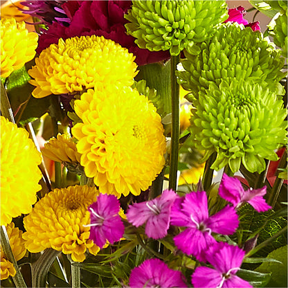 Bold & Bright – A Florist Original – ANDREW'S FLOWERS, Beaverton OR