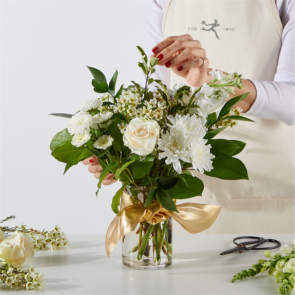 New Beginnings – A Florist Original – ANDREW'S FLOWERS, Beaverton OR